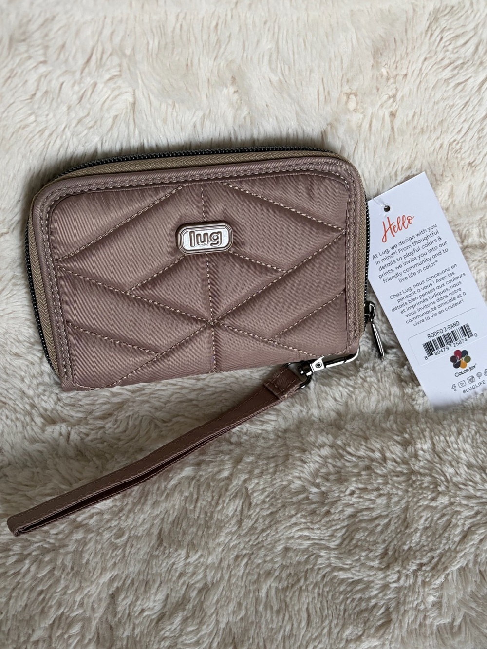 NWT Lug Rodeo RFID wallet in Sand Taupe